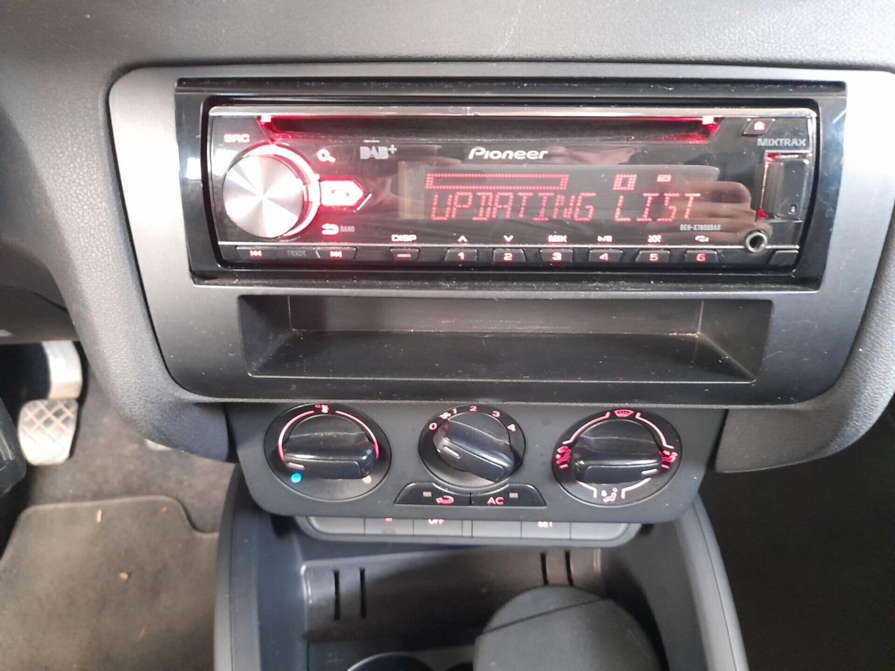 Audi A1 1.6 TDI S line edition plus