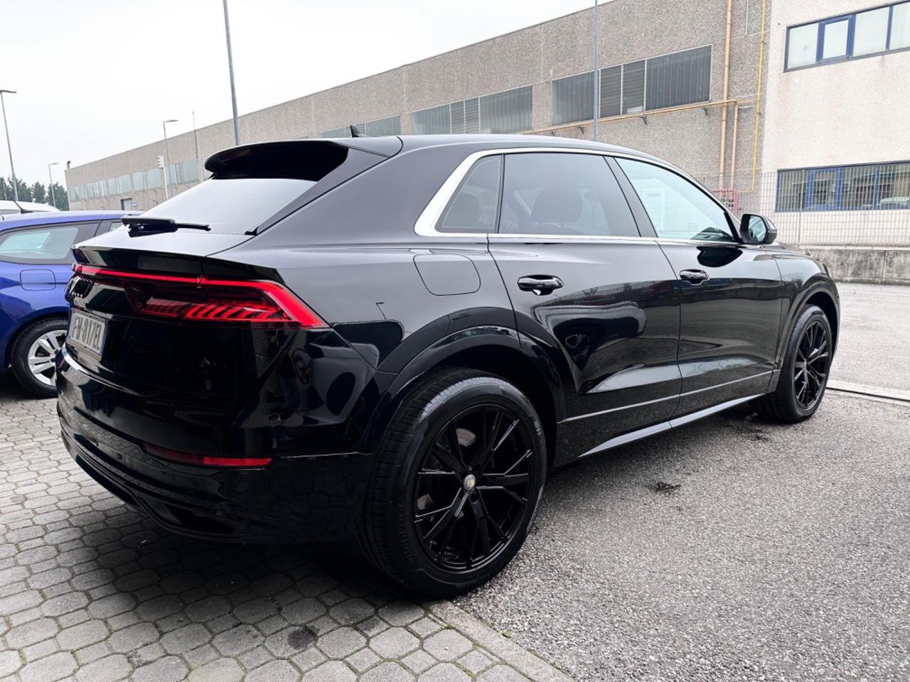 Audi Q8 50 TDI 286 CV quattro tiptronic Sport