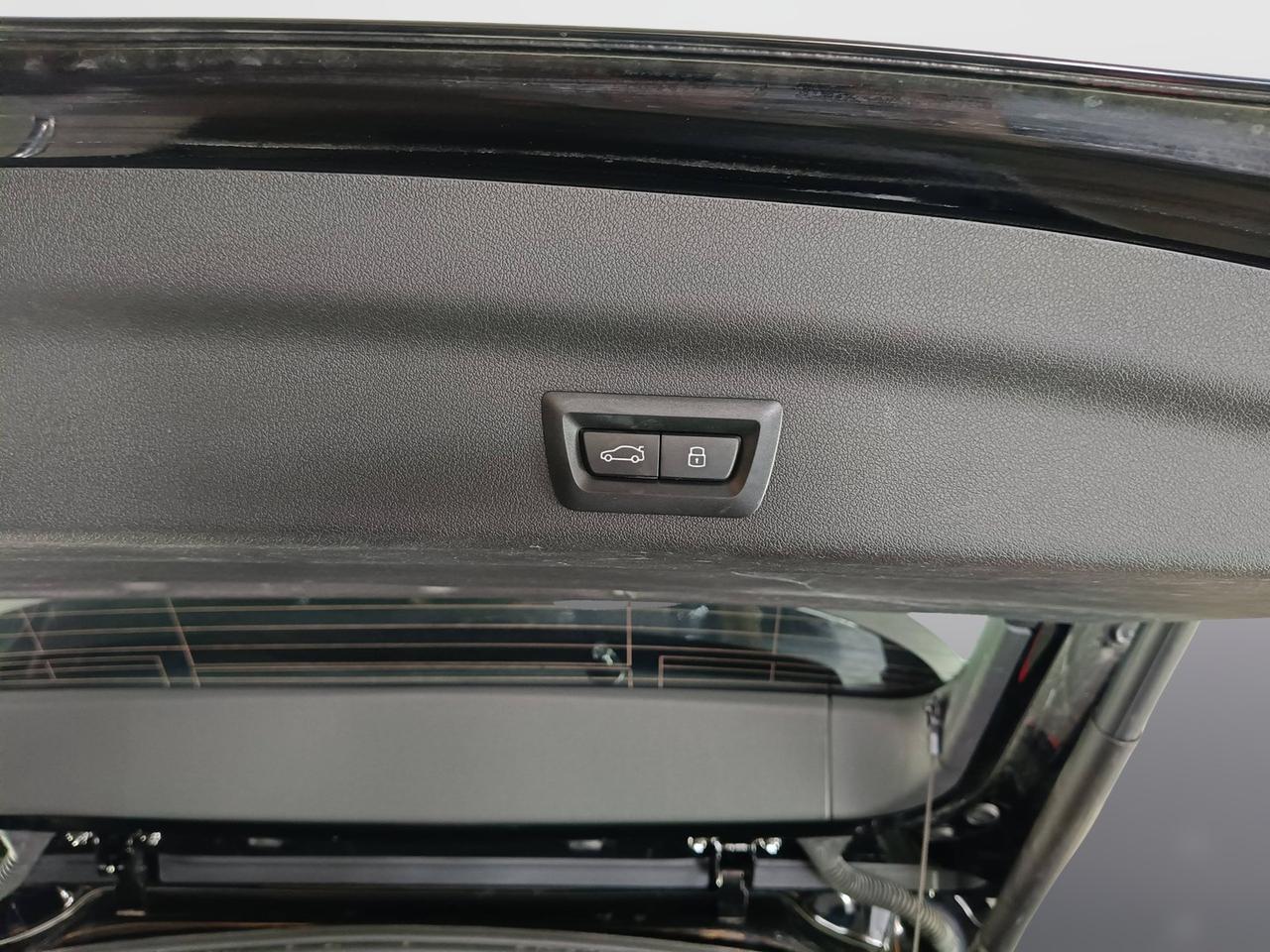 BMW X1 U11 - X1 sdrive18d auto