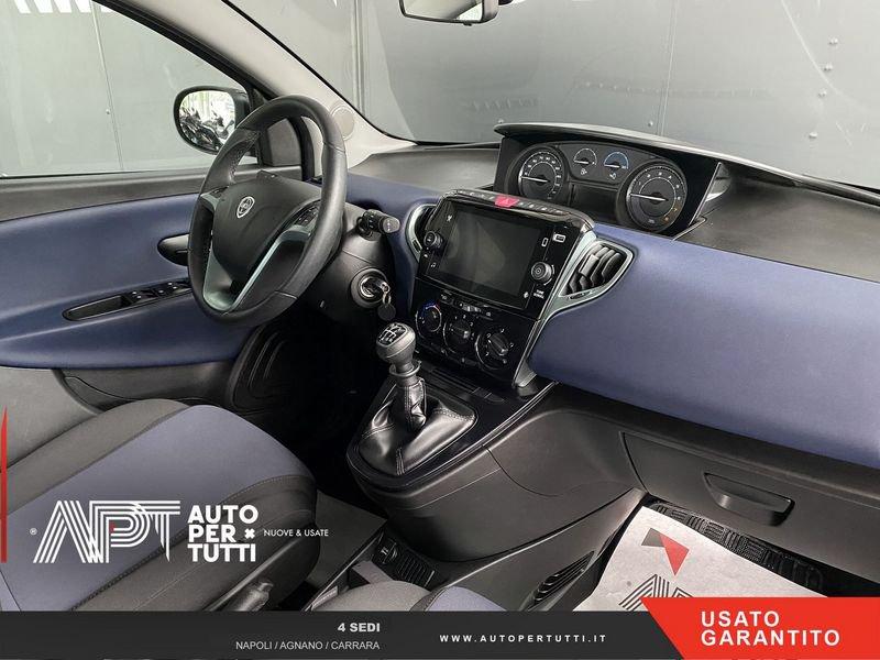 Lancia Ypsilon Ypsilon 1.0 firefly hybrid Platino s&s 70cv
