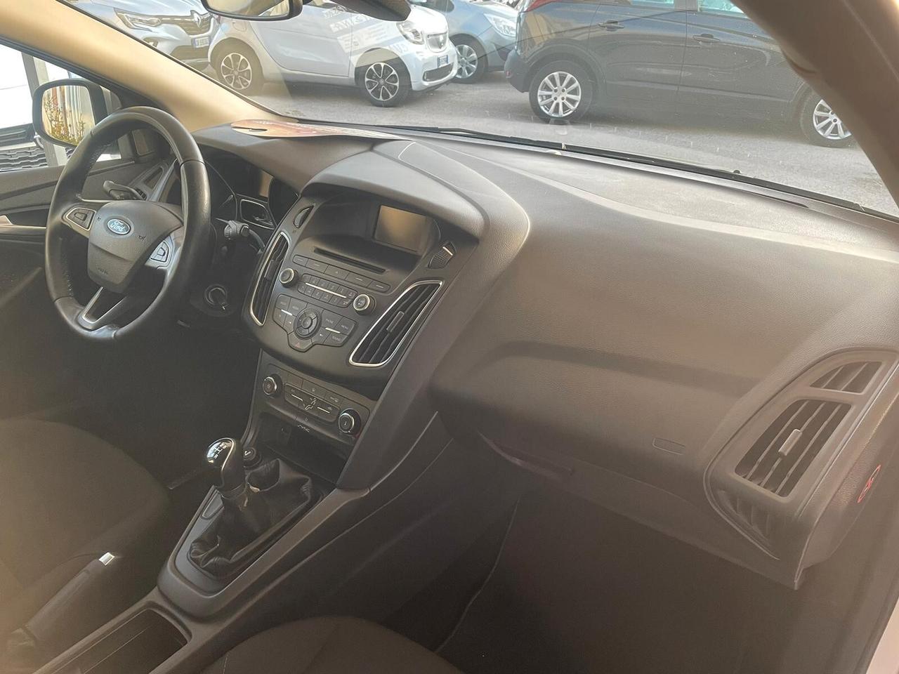 Ford Focus 1.0 EcoBoost 100 CV Start&Stop Business