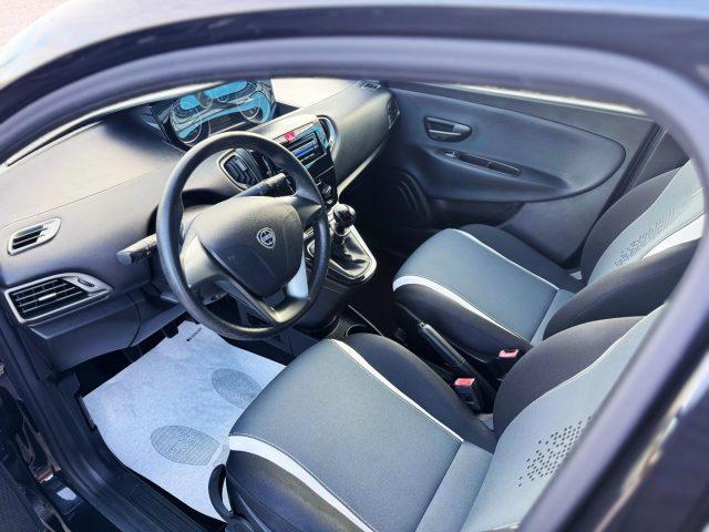 LANCIA Ypsilon 1.2 69 CV 5 P ELEFANTINO *NEOPATENTATI*