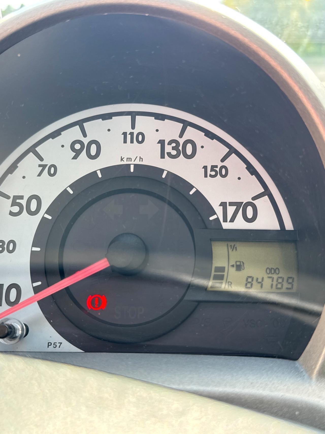 Toyota Aygo 1.0 50kW Benz 5porte *85.000 km*