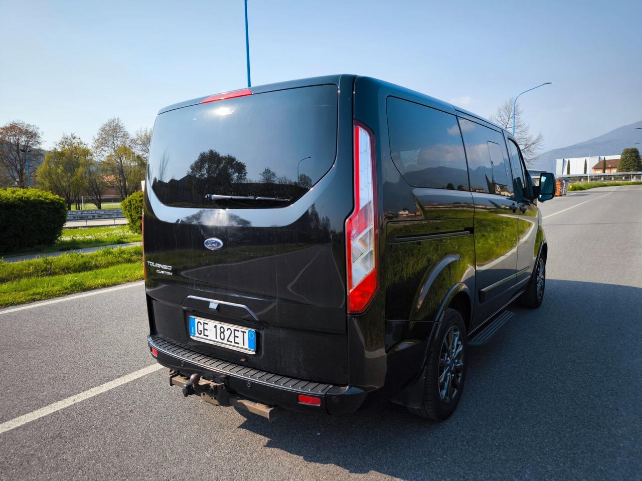 FORD TOURNEO CUSTOM TDCI-TITANIUM-9 POSTI-2021-GANCIO TRAINO