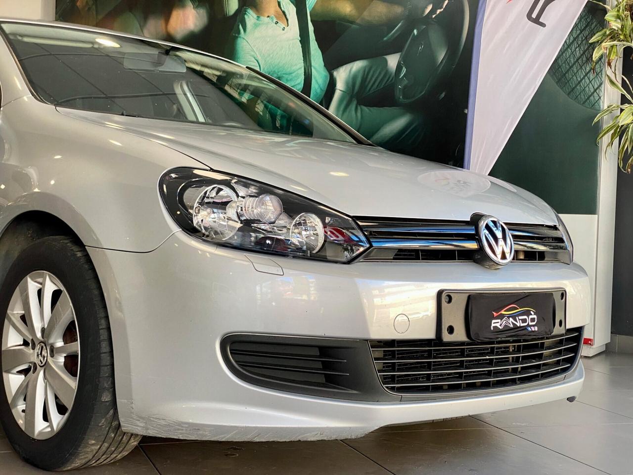 Volkswagen Golf 6 1.6 TDI 105CV 5P. Comfortline