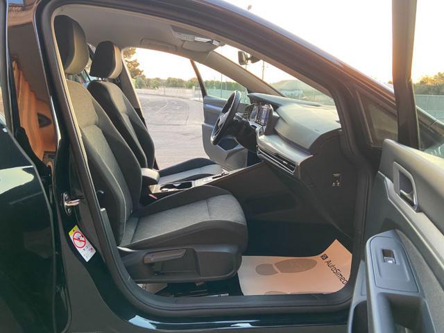 VOLKSWAGEN Golf 2.0 TDI DSG SCR Life COCKPIT-LUCI AMBIENTE