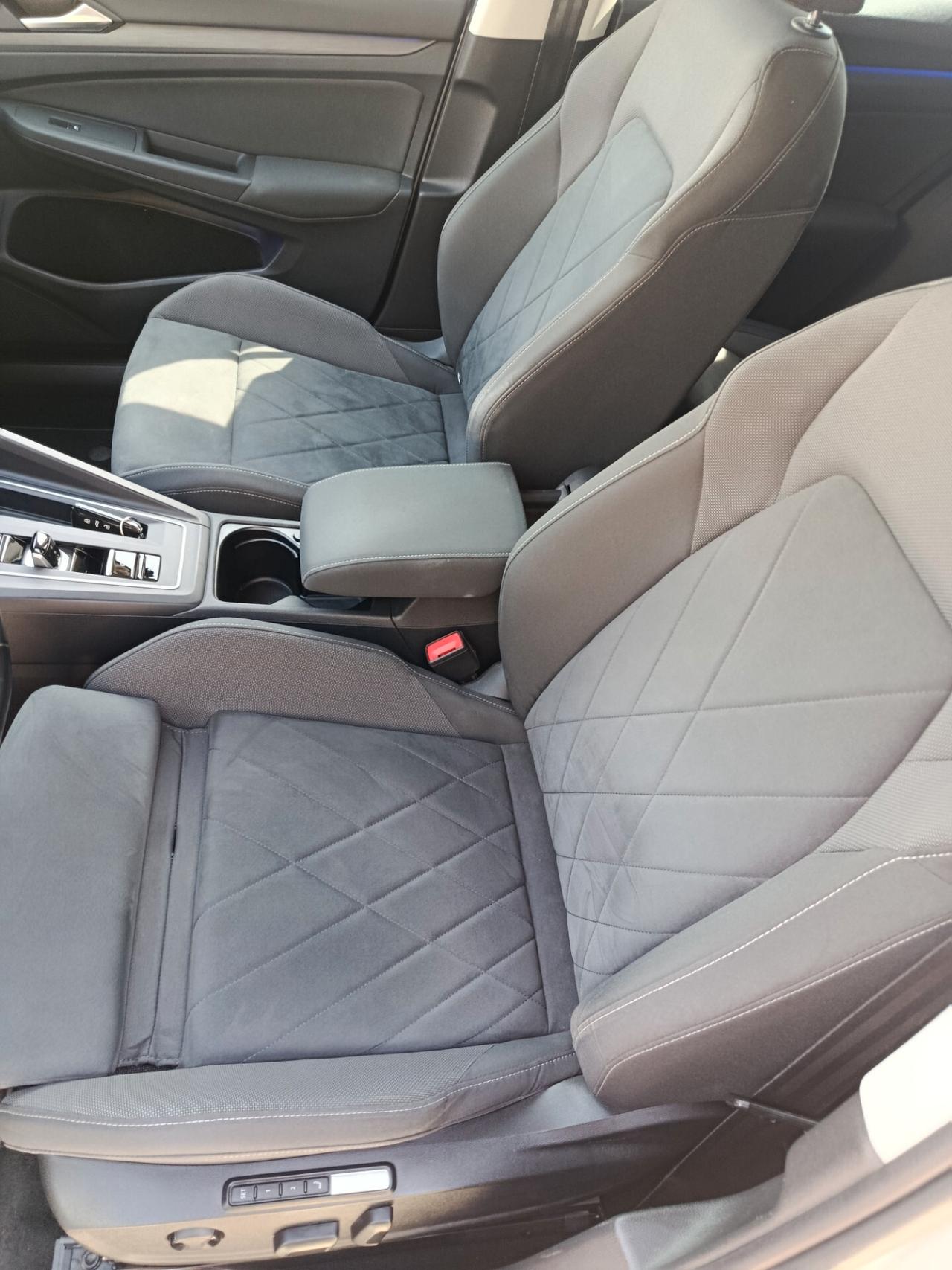 Volkswagen Golf 2.0 TDI AUTOMATICA Style