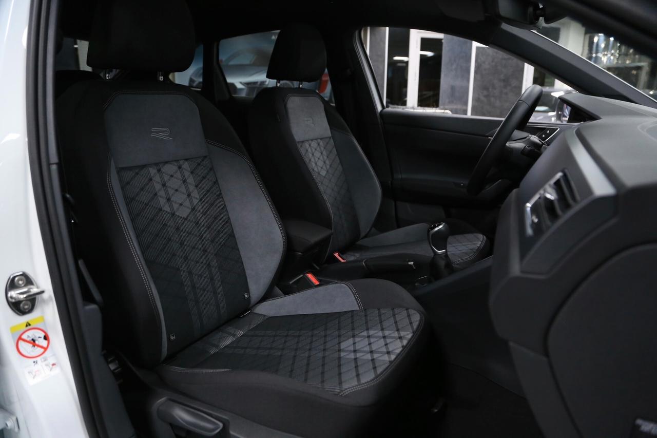 Volkswagen Taigo R-Line Plus 1.0 TSI 115 cv