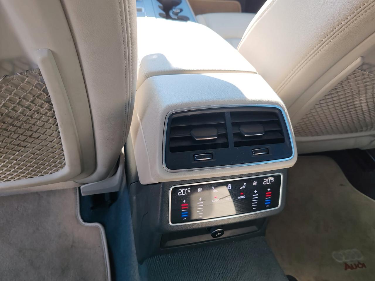 Audi A6 Avant 40 2.0 TDI S tronic