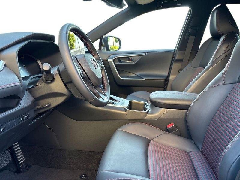 Toyota RAV4 Plug-in 2.5 PHEV E-CVT More Dynamic AWD-i