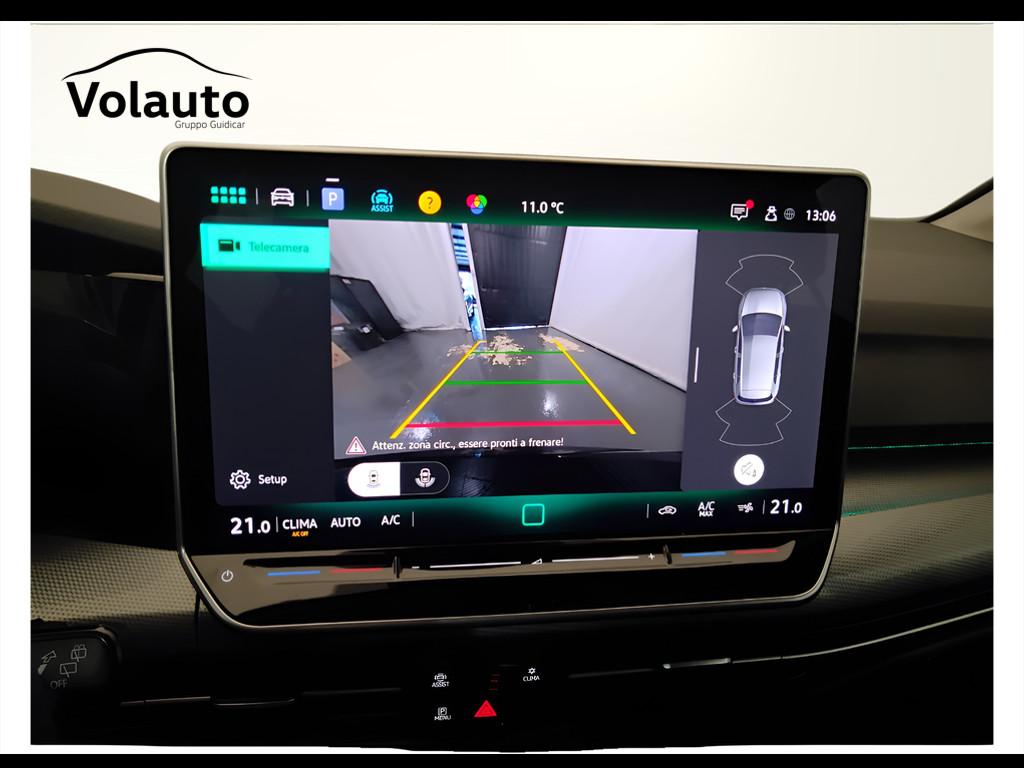 VOLKSWAGEN Golf VIII 2024 - Golf 2.0 tdi Style 150cv dsg