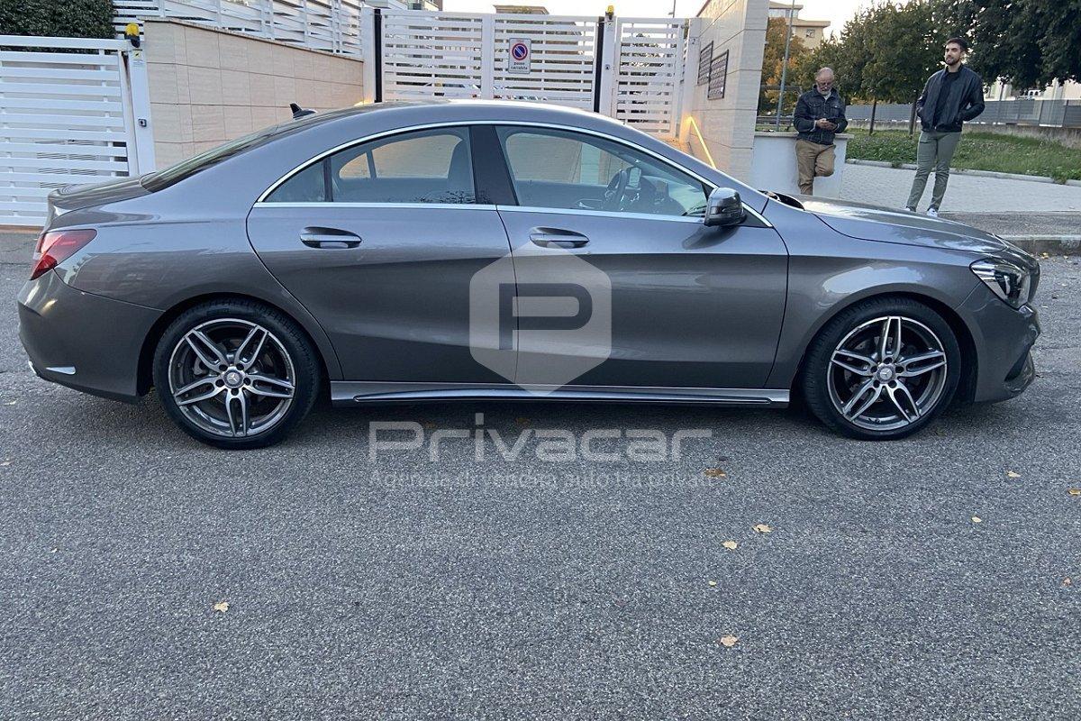 MERCEDES CLA 200 d Automatic Premium
