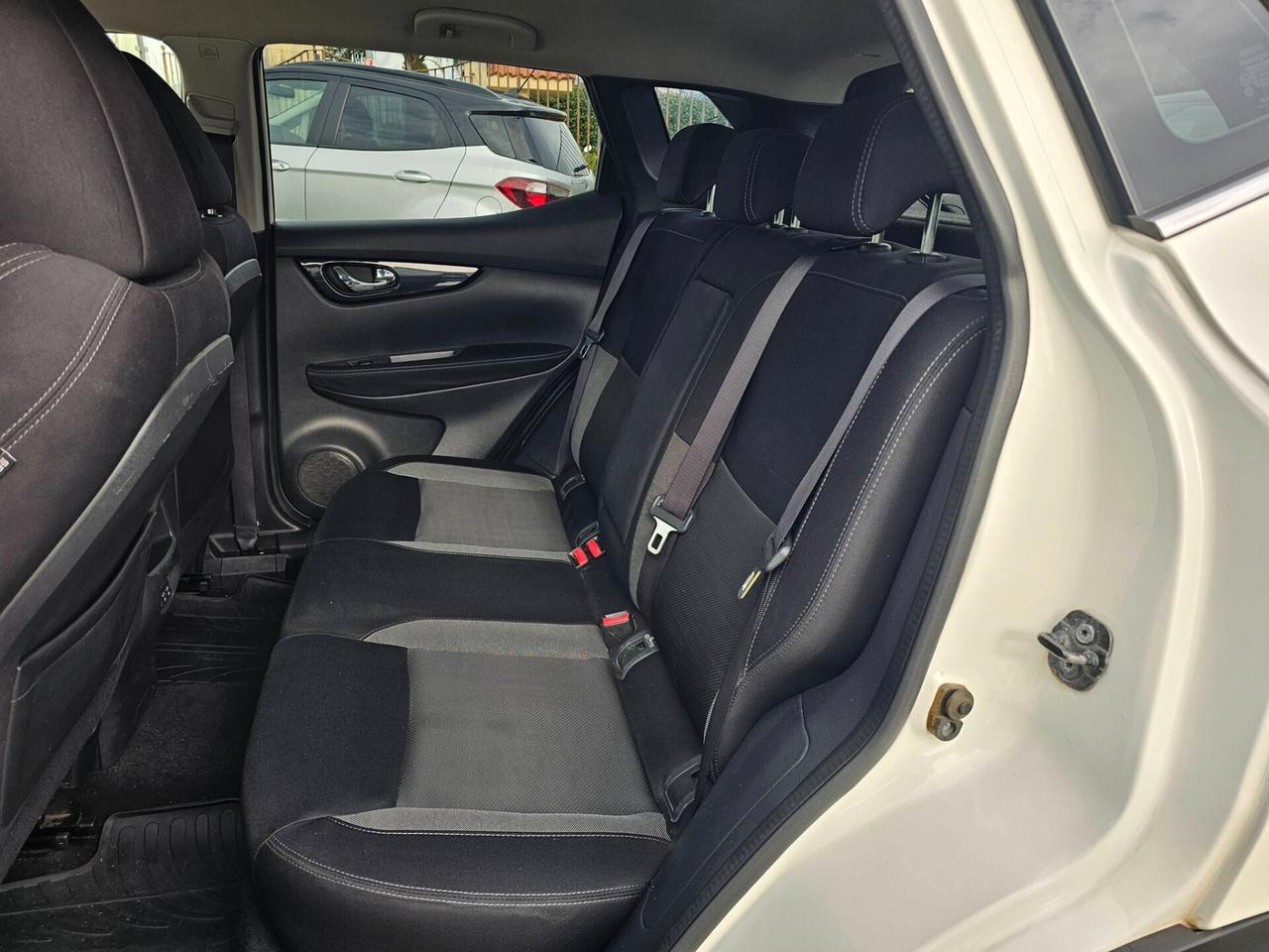 Nissan Qashqai 1.5 dCi Tekna