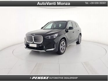 BMW iX1 eDrive 20 X-Line Special Edition