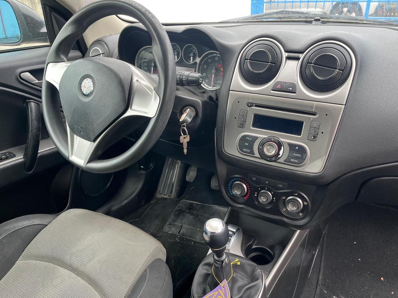 Alfa Romeo mito-1.4 benz-78cv-2009