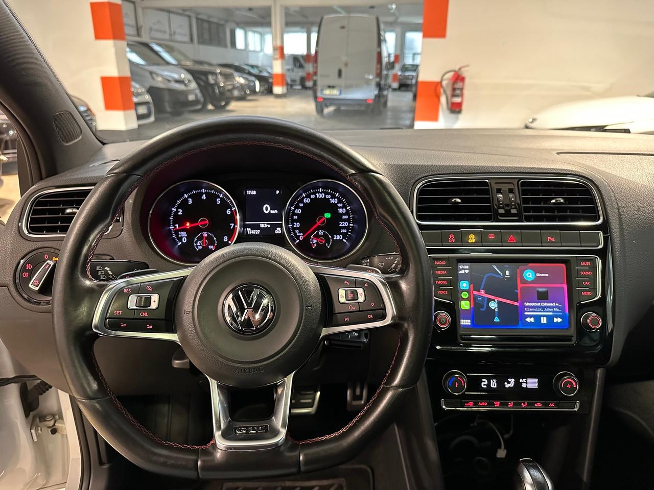 Volkswagen Polo GTI 5p 1.8 GTI DSG TETTO - CARPLAY - FULL LED