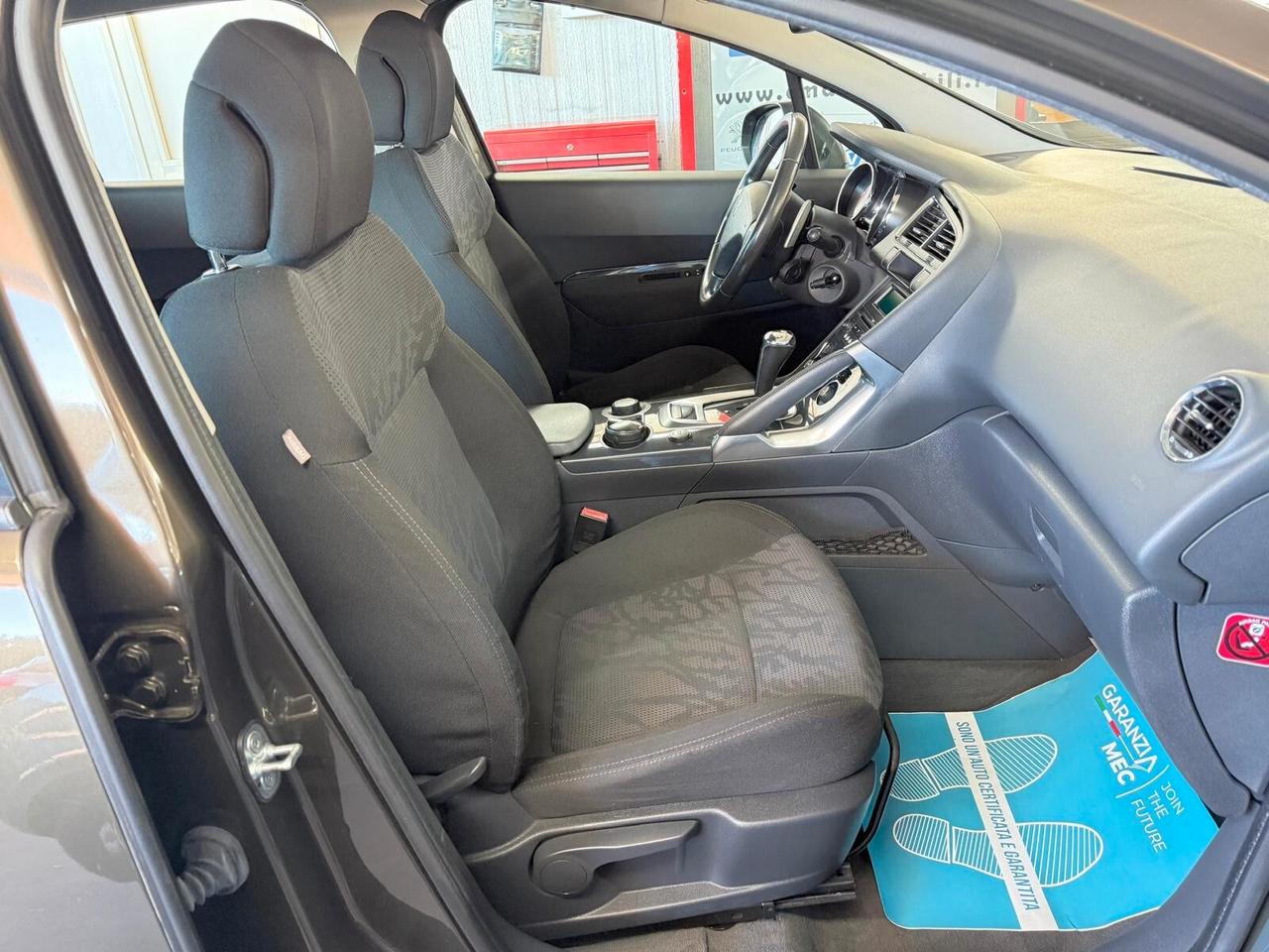 Peugeot 3008 1.6 HDi 110CV cambio robotizzato Premium