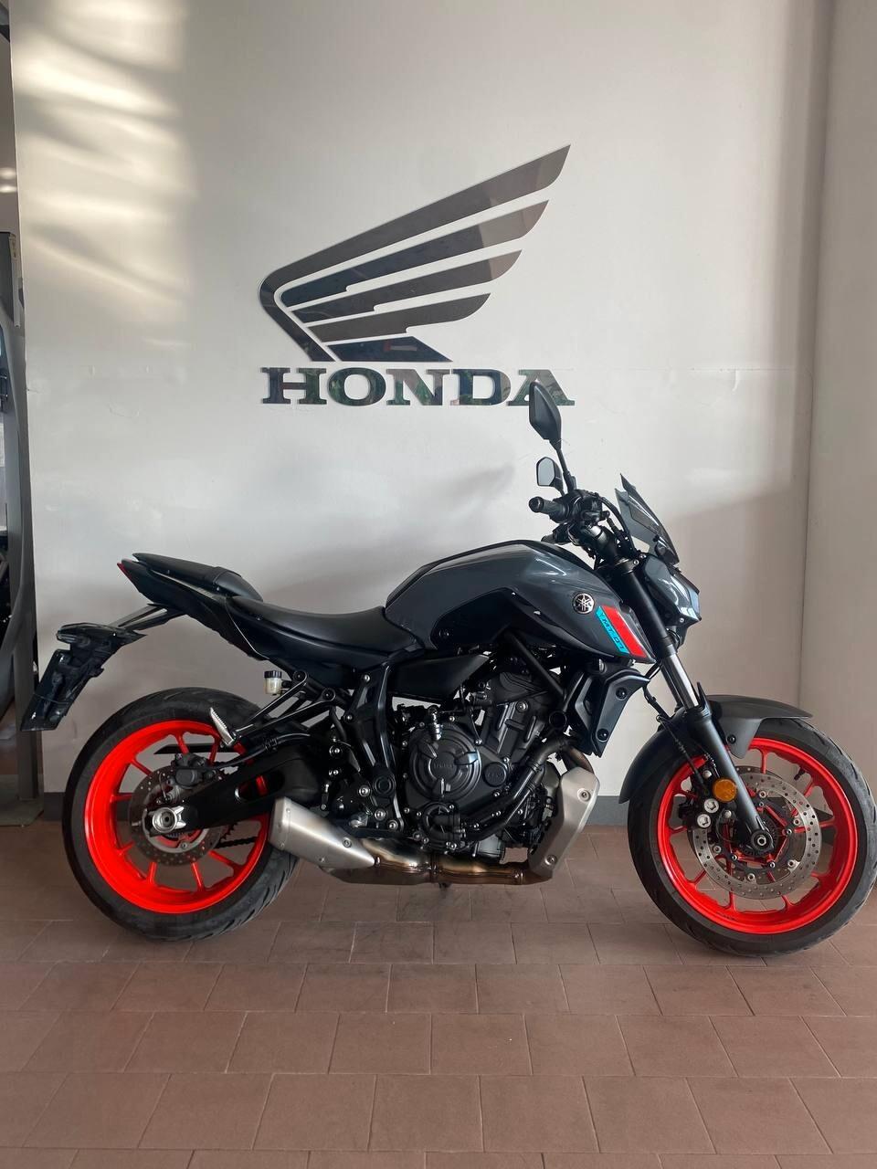 Yamaha MT-07