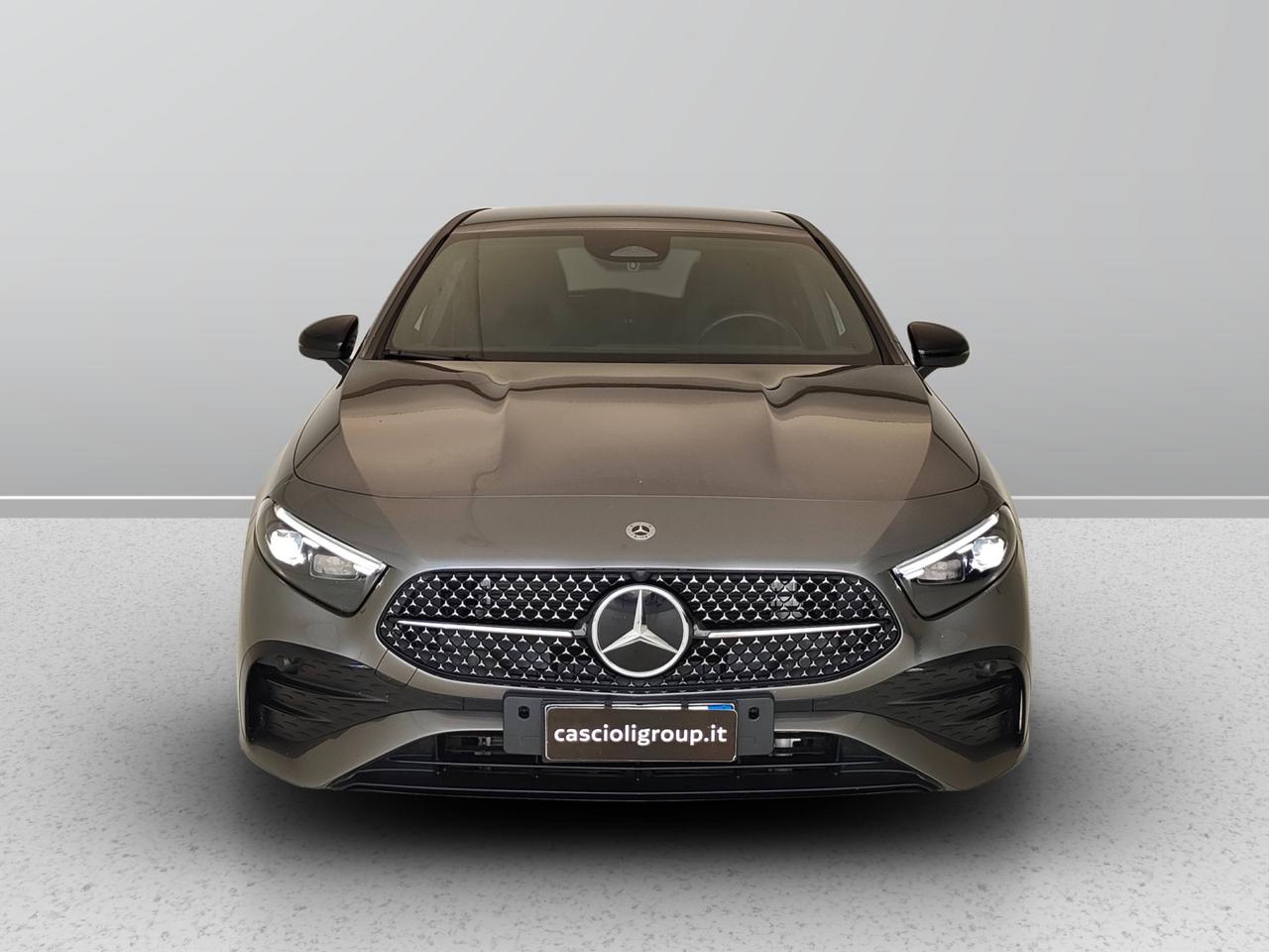 Mercedes-Benz Classe A - W177 2023 - A 180 d AMG Line Advanced Plus auto