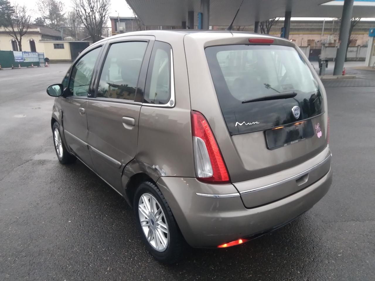 Lancia MUSA 1.4 77cv benzina Oro x neopatentati