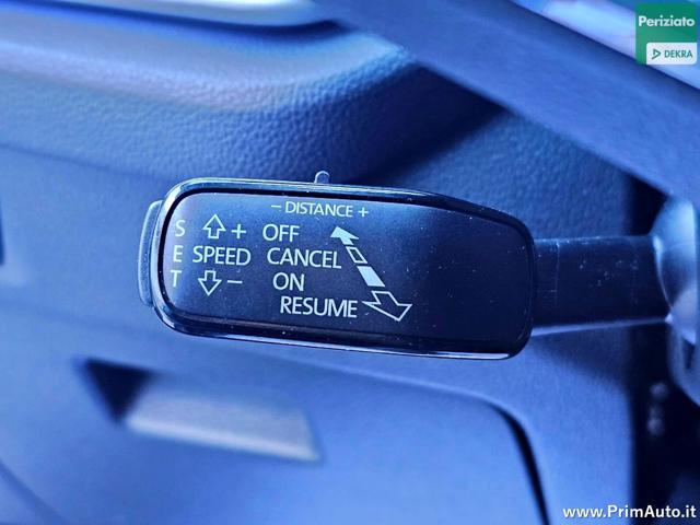 SKODA Octavia 2.0 TDI EVO SCR DSG Wagon Ambition