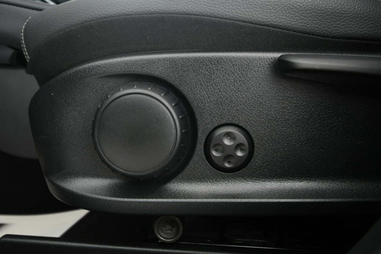 Mercedes-Benz GLA 180 d Advanced auto NEOPATENTATI+CAMERA+LED