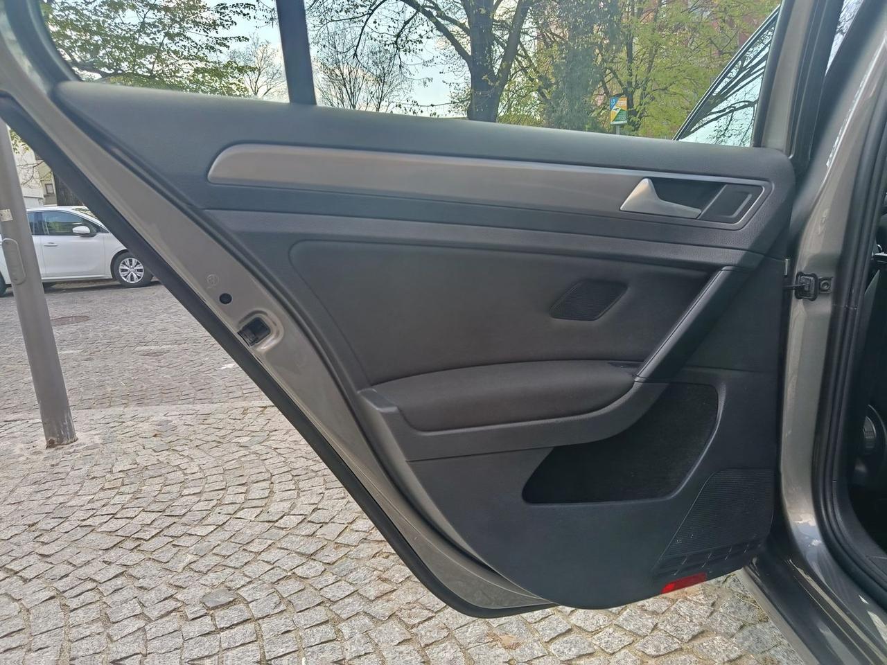 Volkswagen Golf Trendline 1.4 TGI BlueMotio #10089