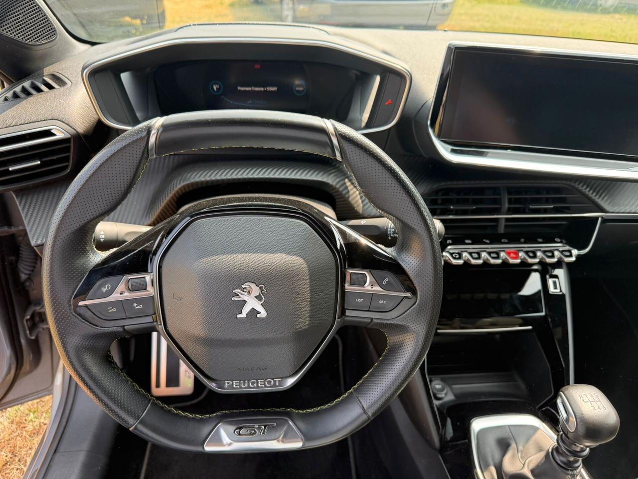 Peugeot 208 100 GT Line ADATTA NEOPATENTATI