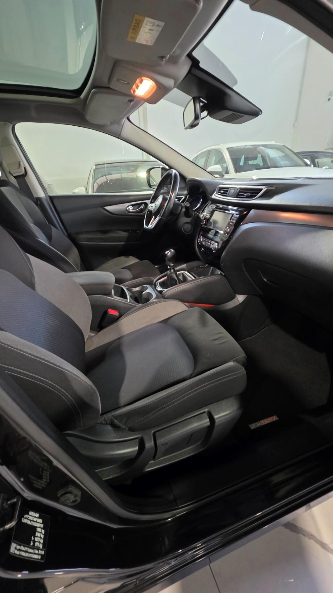 Nissan Qashqai 1.6 DIG-T Tekna