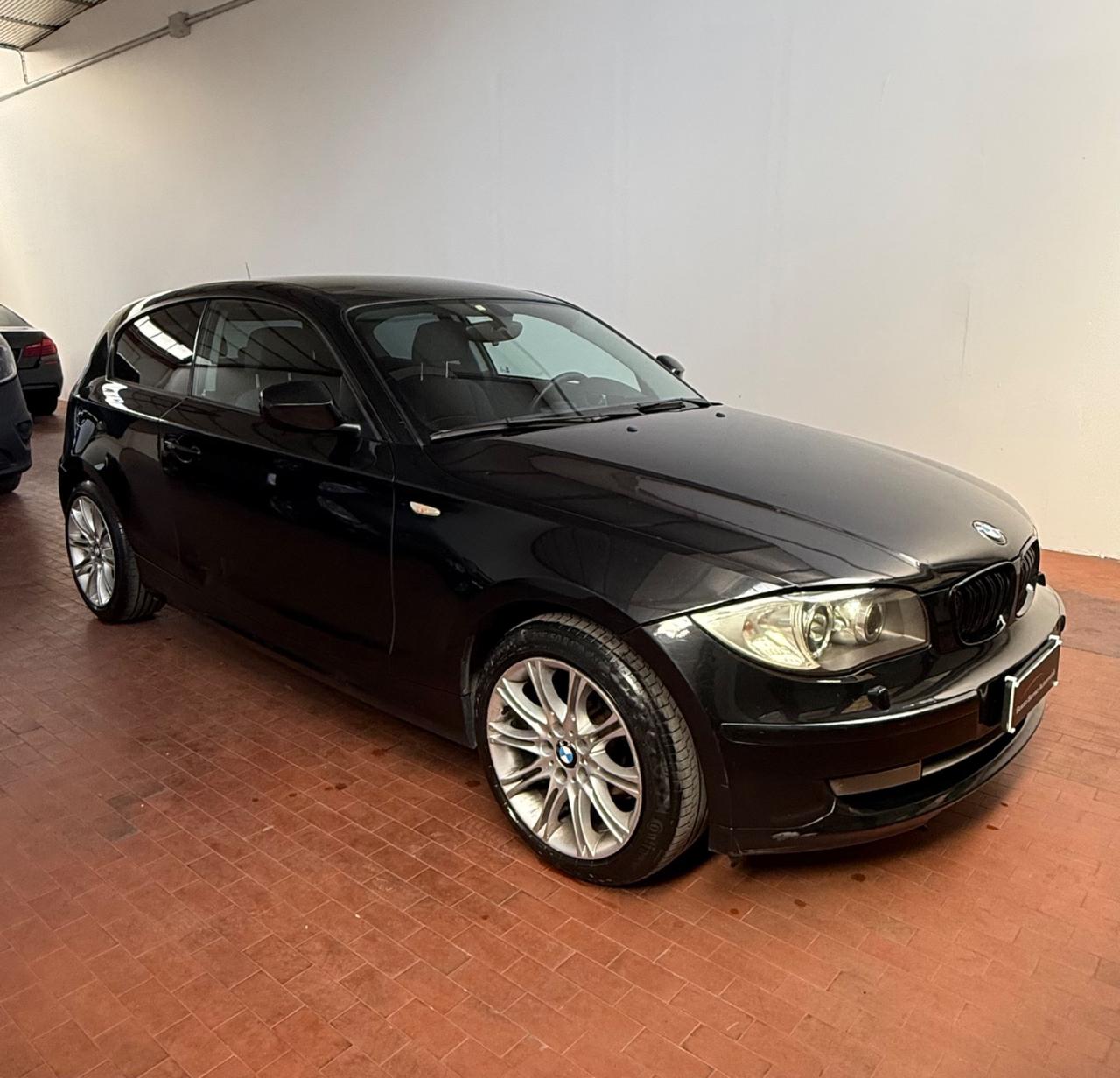 Bmw 116 116d 2.0 116CV cat 3 porte Futura DPF