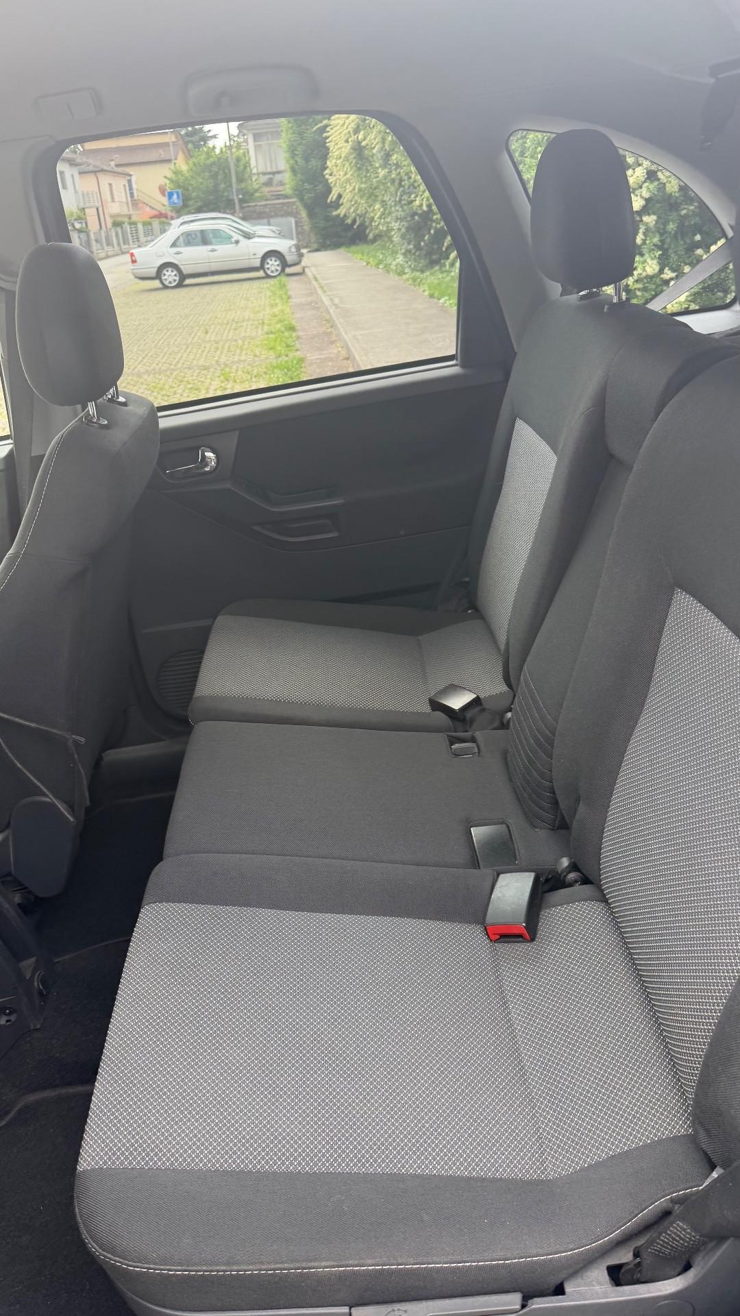 Opel Meriva 1.6 16V Cosmo SI NEOPATENTATI