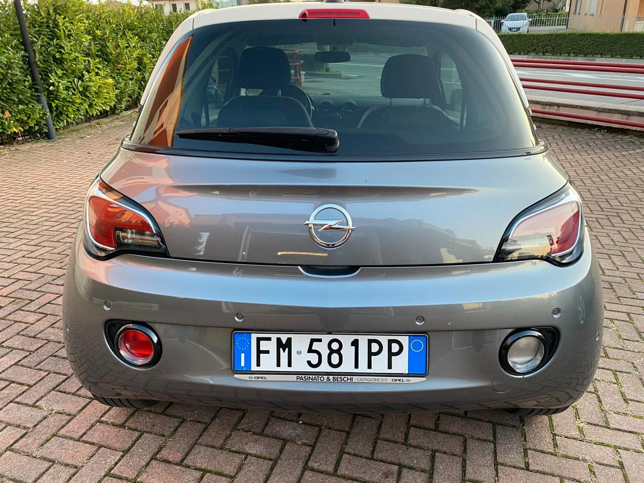 Opel Adam 1.2 70 CV Jam