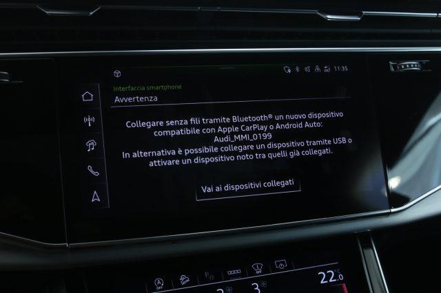 AUDI Q8 50 TDI 286 CV quattro S-line Black Edition