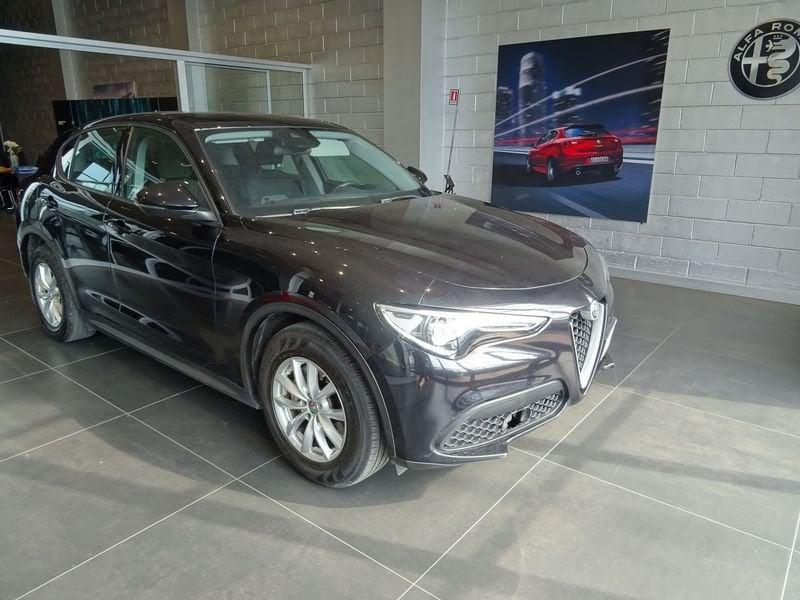 Alfa Romeo Stelvio 2.2 Turbodiesel 190 CV AT8 RWD Business