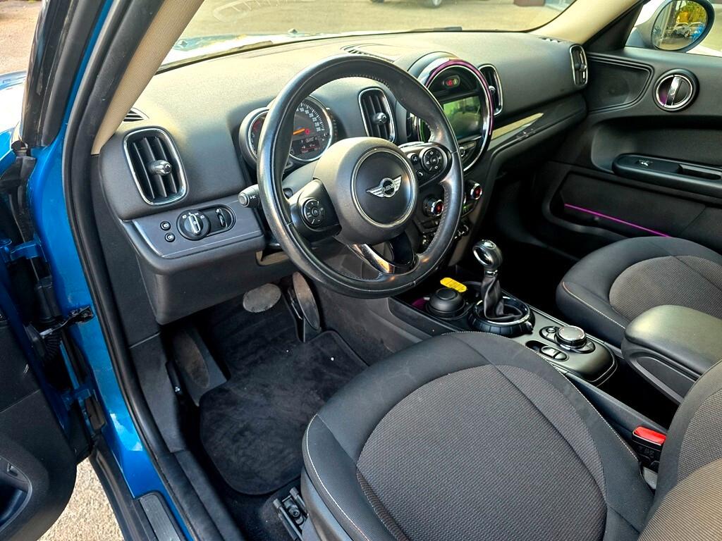 Mini Cooper D Countryman 2.0 HYPE PREMIERE EDITION