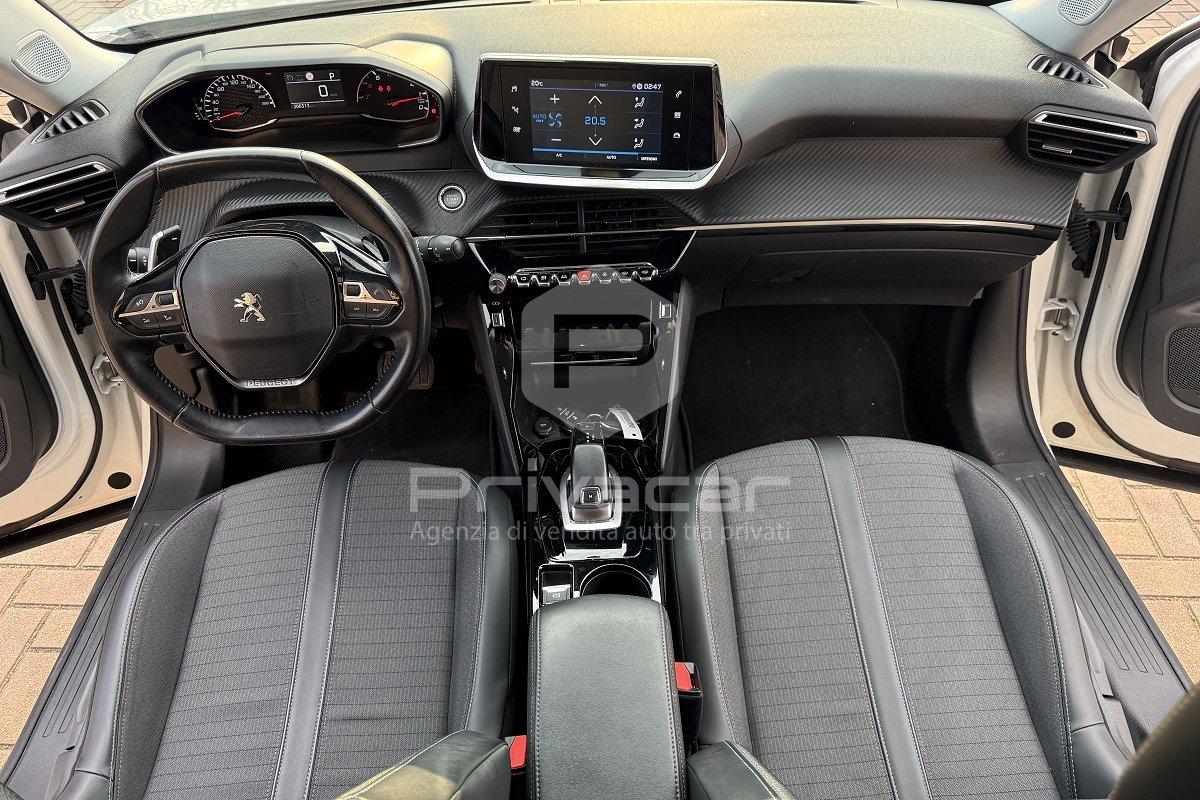 PEUGEOT 2008 BlueHDi 130 S&S EAT8 Allure