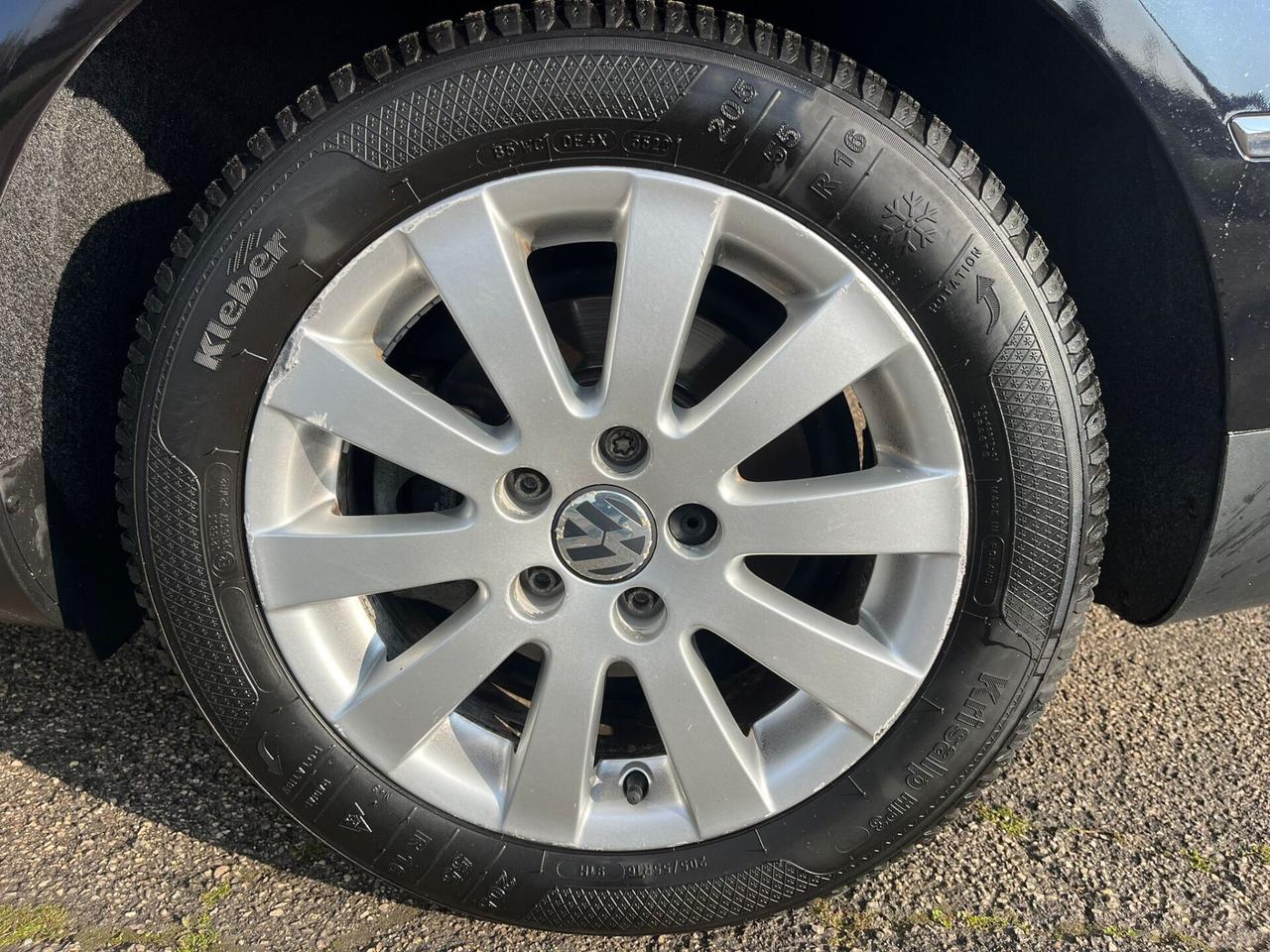 Volkswagen Passat 2.0 TDI Sw Unico - 2009