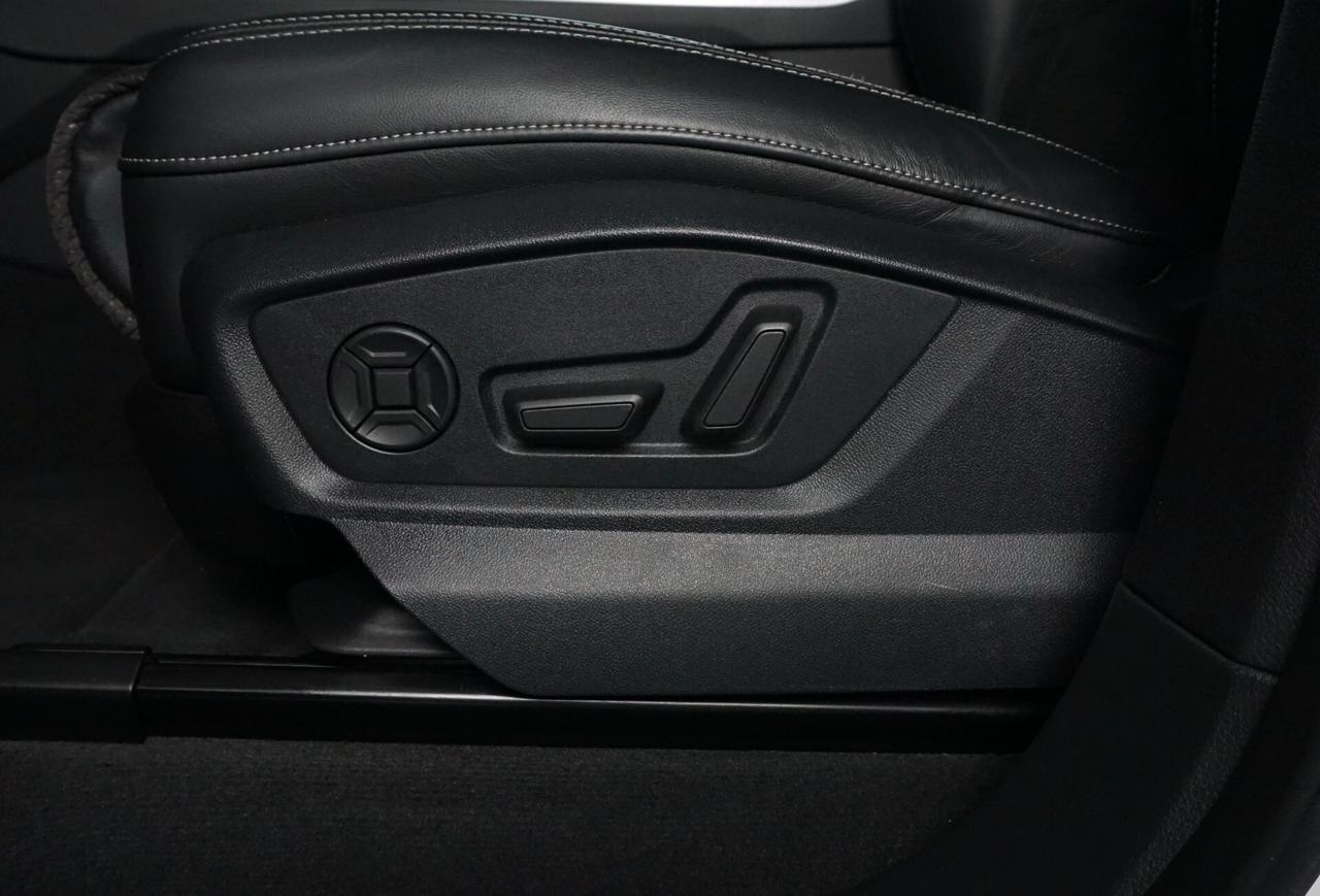 Audi Q8 50 TDI 286 CV quattro tiptronic S Line Identity Black