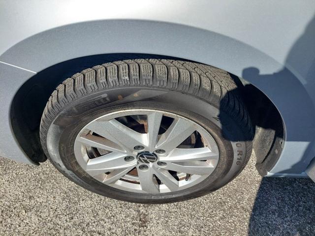 VOLKSWAGEN Touran 1.5 TSI ACT Business BlueMotion Technology