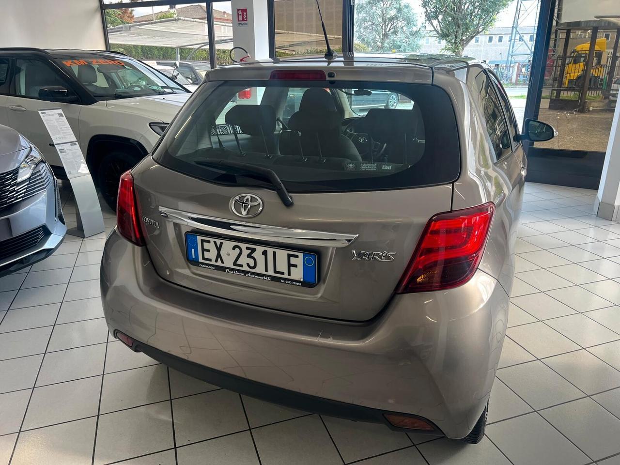 Toyota Yaris 1.3 3 porte Active