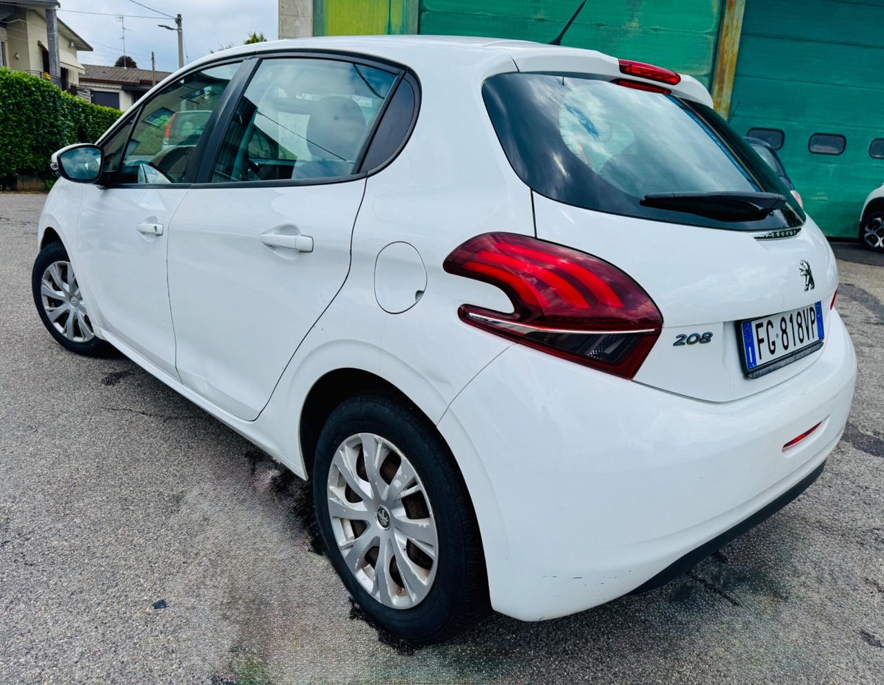 Peugeot 208 BlueHDi 75 5 porte N1 Autocarro