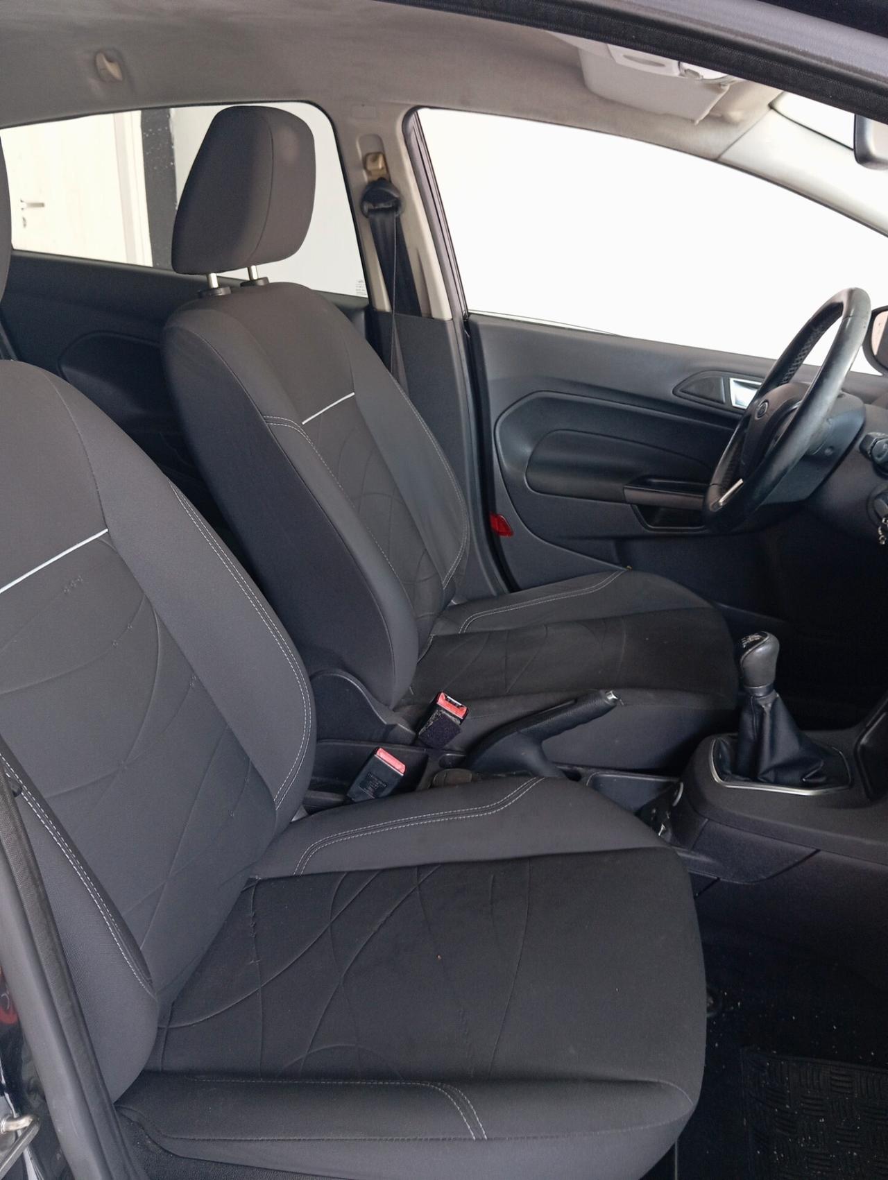 Ford Fiesta 1.4 Benz/GPL 2015 CON GARANZIA