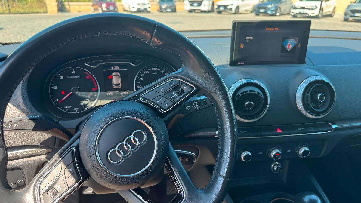 Audi A3 Sportback 30 1.6 tdi Sport 116cv s-tronic
