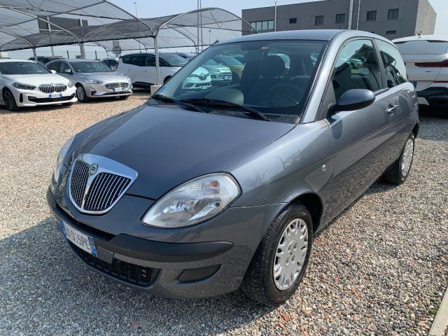 LANCIA Ypsilon 1.2 Oro