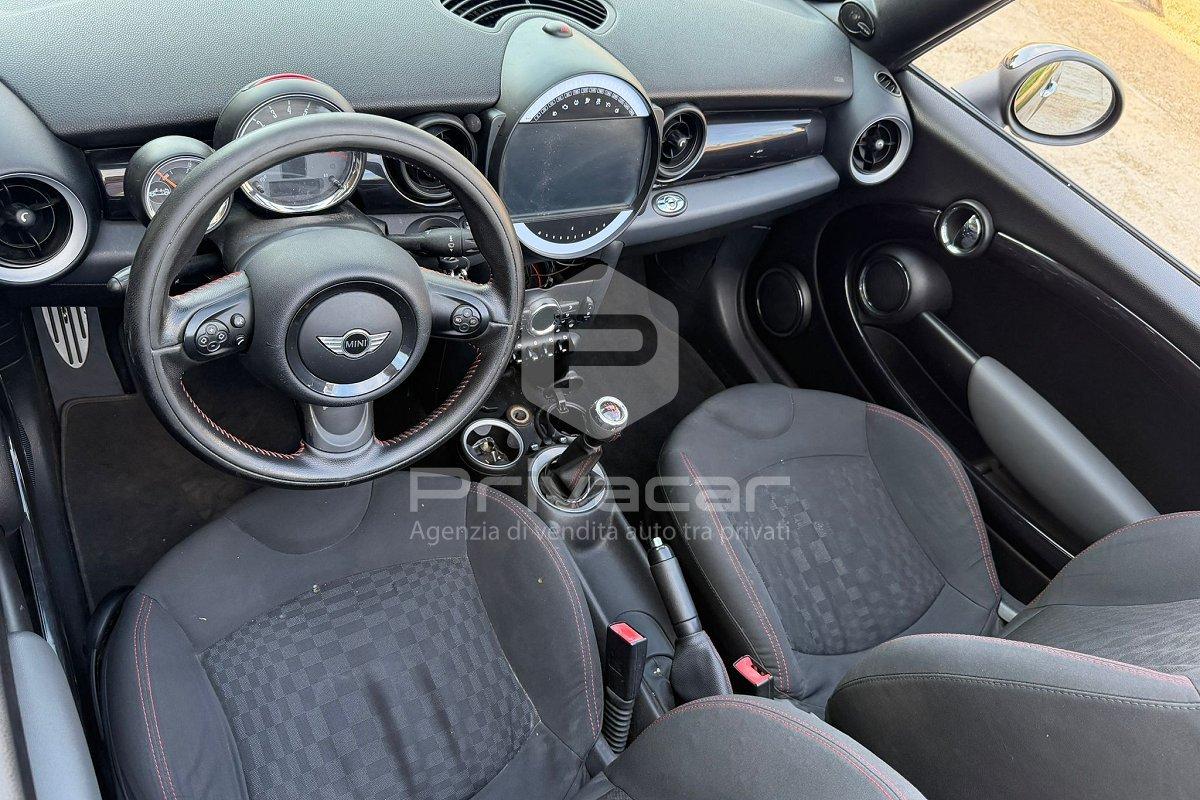MINI Mini 1.6 16V John Cooper Works Cabrio