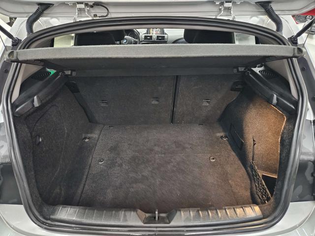 BMW 118 Serie 1 F/20-21 2011 118d 5p Sport