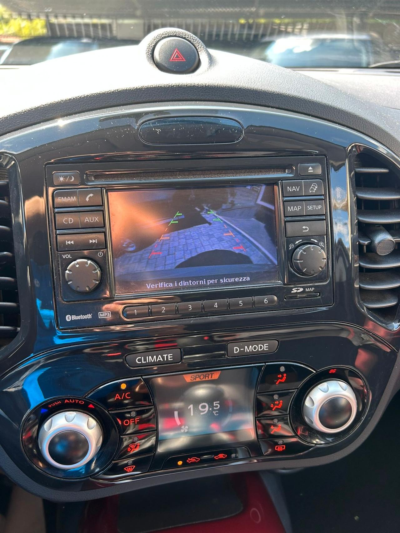 Nissan Juke 1.6 Benzina Tekna