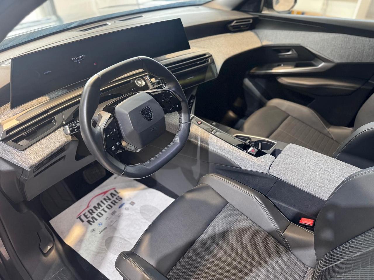 Peugeot 3008 Hybrid 136 e-DCS6 Allure