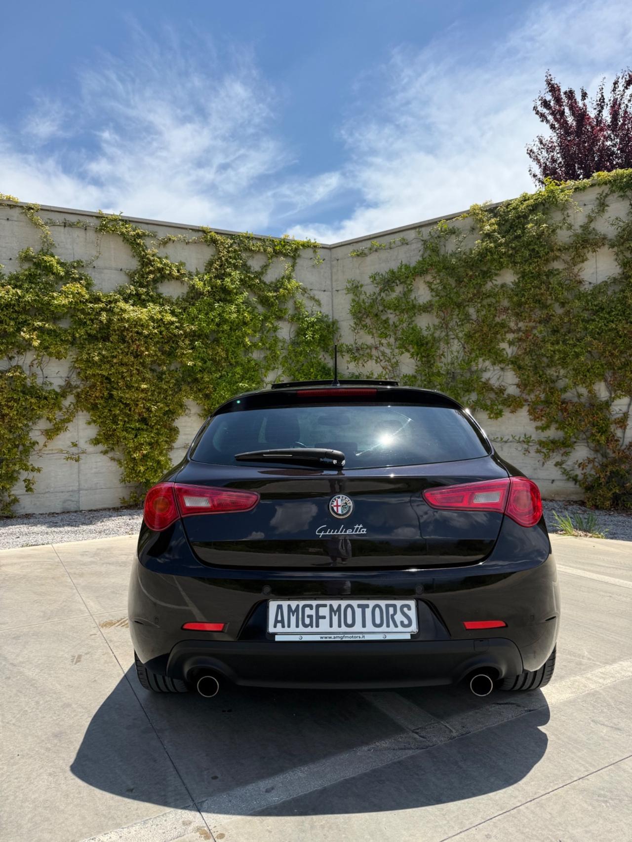 Alfa Romeo Giulietta 1750 TBi Quadrifoglio Verde
