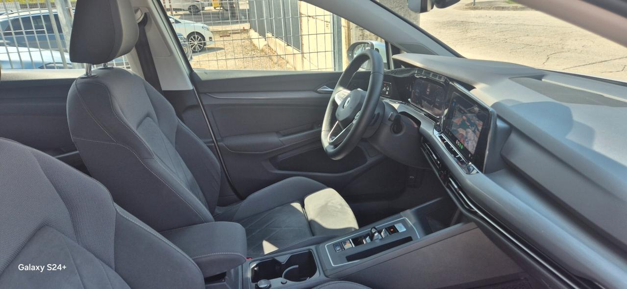 Volkswagen Golf 1.5 TGI DSG Style NEOPATENTATI